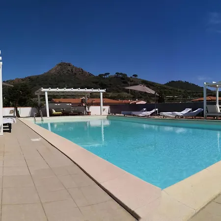 Apartament Attico Con Sauna E Piscina A