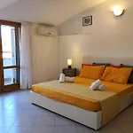 Apartament Attico Con Sauna E Piscina A Porto Azzurro