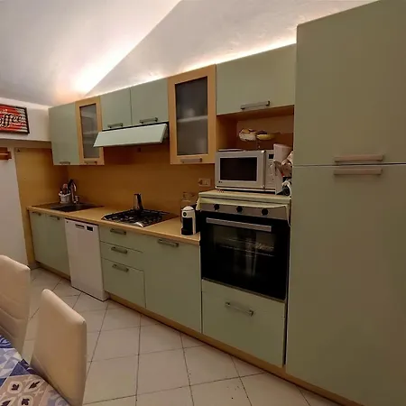 Attico Con Sauna E Piscina A