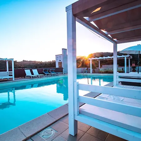 Attico Con Sauna E Piscina A *