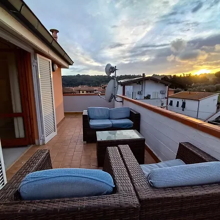 Attico Con Sauna E Piscina A * Porto Azzurro