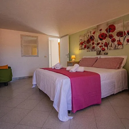 Apartmán Attico Con Sauna E Piscina A