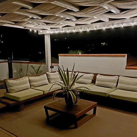 Attico Con Piscina Pivata A Apartment *
