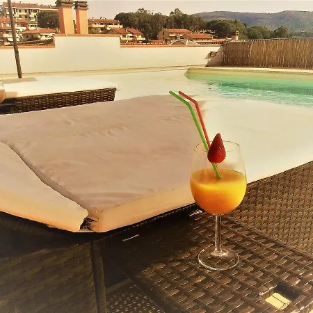 Apartmán Attico Con Sauna E Piscina A