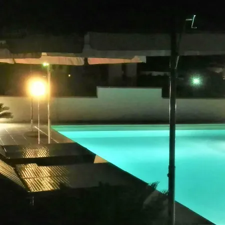 Apartmán Attico Con Sauna E Piscina A Porto Azzurro